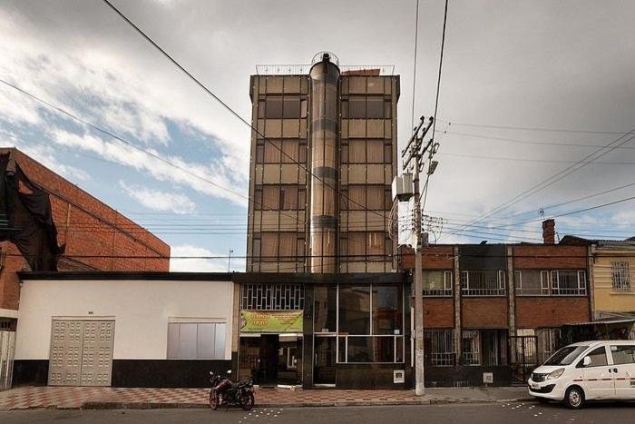 Hotel Ejecutivo 63 In Bogotá Exteriör bild